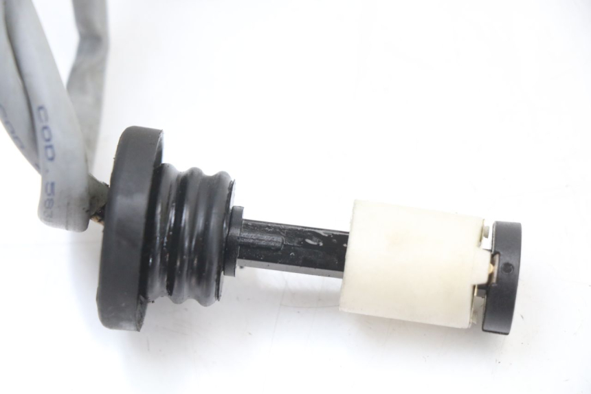 photo de LIVELLO OLIO SERBATOIO APRILIA SR 2T 50 (2018 - 2022) - Zoom sullo stato d'uso