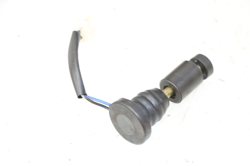 photo de SERBATOIO OLIO GALLEGGIANTE PEUGEOT STREETZONE I 2T 50 (2018 - 2020) - Altra angolazione