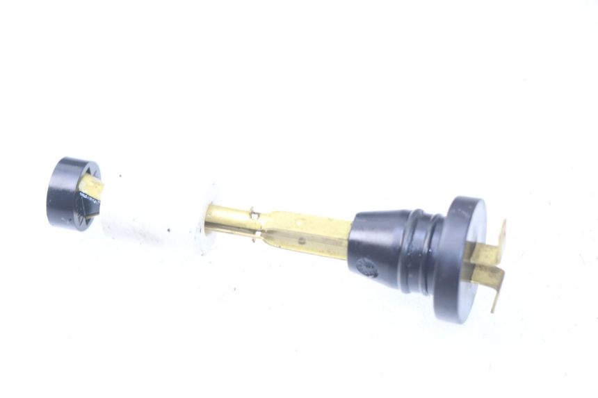 photo de LIVELLO OLIO SERBATOIO MBK STUNT NAKED 50 (2004 - 2018) - Zoom sullo stato d'uso