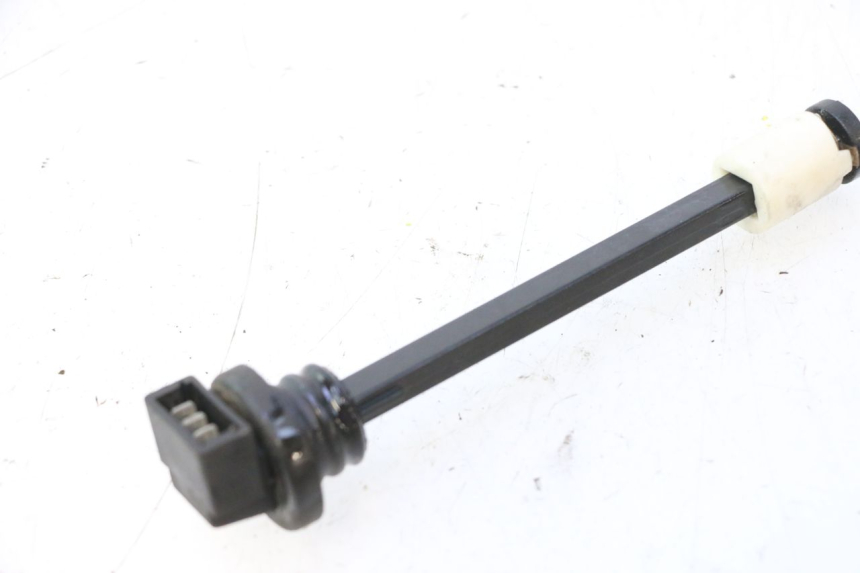 photo de LIVELLO OLIO SERBATOIO PIAGGIO VESPA LX 2T 50 (2005 - 2013) - Primo piano tecnico