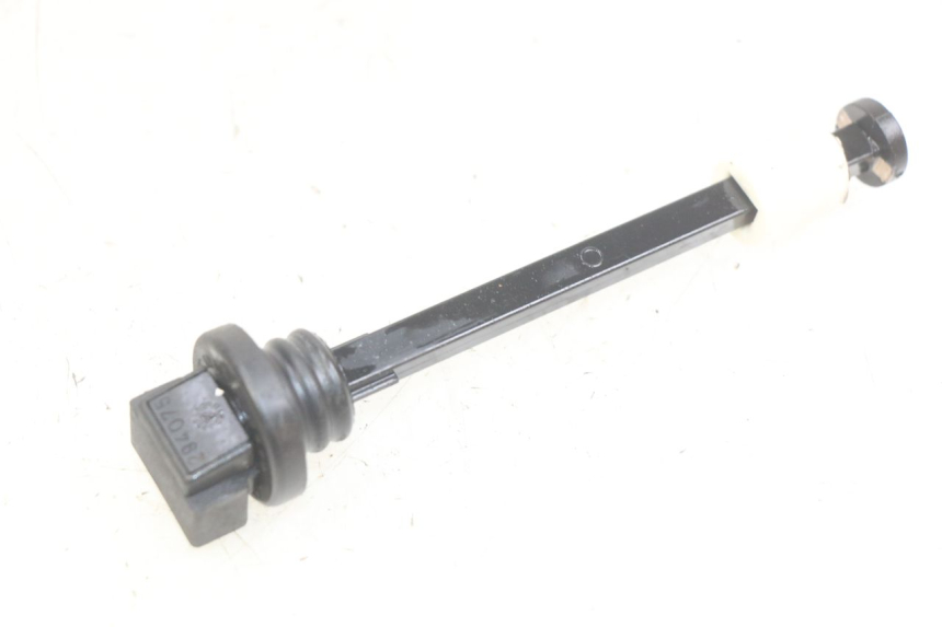 photo de LIVELLO OLIO SERBATOIO PIAGGIO VESPA S 2T 50 (2007 - 2014) - Altra angolazione