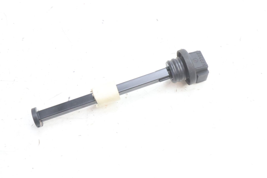 photo de LIVELLO OLIO SERBATOIO PIAGGIO VESPA S 2T 50 (2007 - 2014) - Altra angolazione