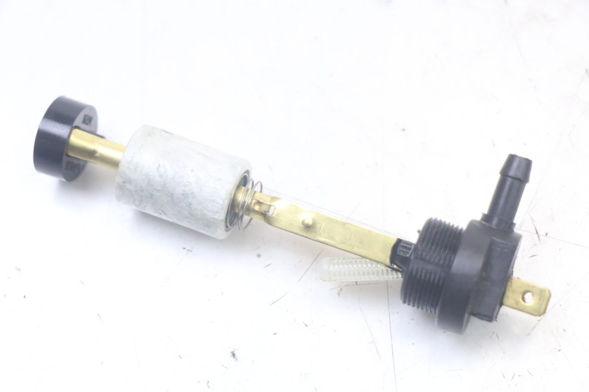 photo de LIVELLO OLIO SERBATOIO FANTIC XM PERFORMANCE 2T 50 (2021 - 2022) - Zoom sullo stato d'uso