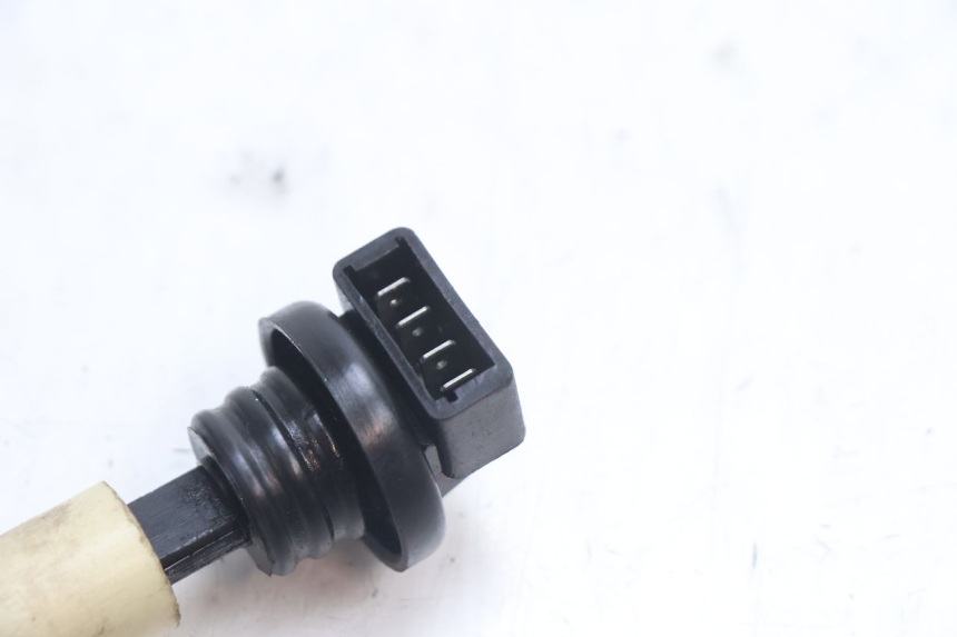 photo de LIVELLO OLIO SERBATOIO PIAGGIO ZIP 2T 50 (2009 - 2019) - Dettaglio del componente