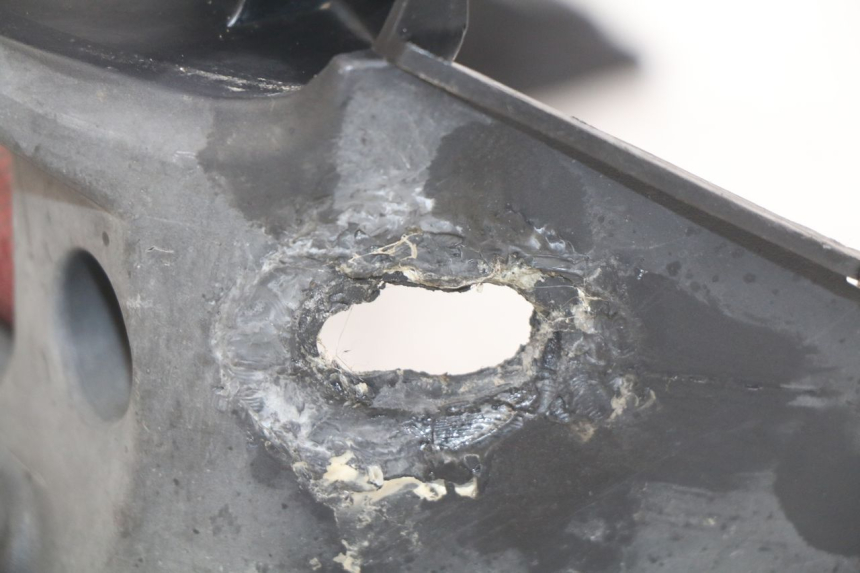 photo de GIUNZIONE PARAFANGO POSTERIORE KYMCO AGILITY 4T 50 (2005 - 2018) - Altra angolazione