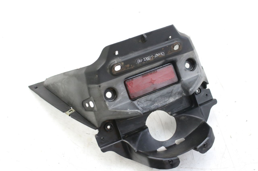 photo de GIUNZIONE PARAFANGO POSTERIORE KYMCO AGILITY 4T 50 (2005 - 2018) - Zoom sullo stato d'uso