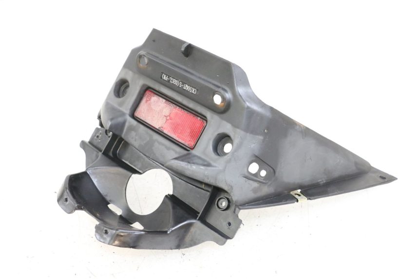 photo de GIUNZIONE PARAFANGO POSTERIORE KYMCO AGILITY 4T 50 (2005 - 2018) - Primo piano tecnico