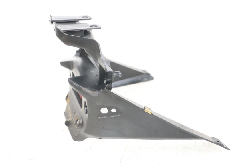 photo de GIUNZIONE PARAFANGO POSTERIORE KYMCO AGILITY 4T 50 (2005 - 2018) - Altra angolazione