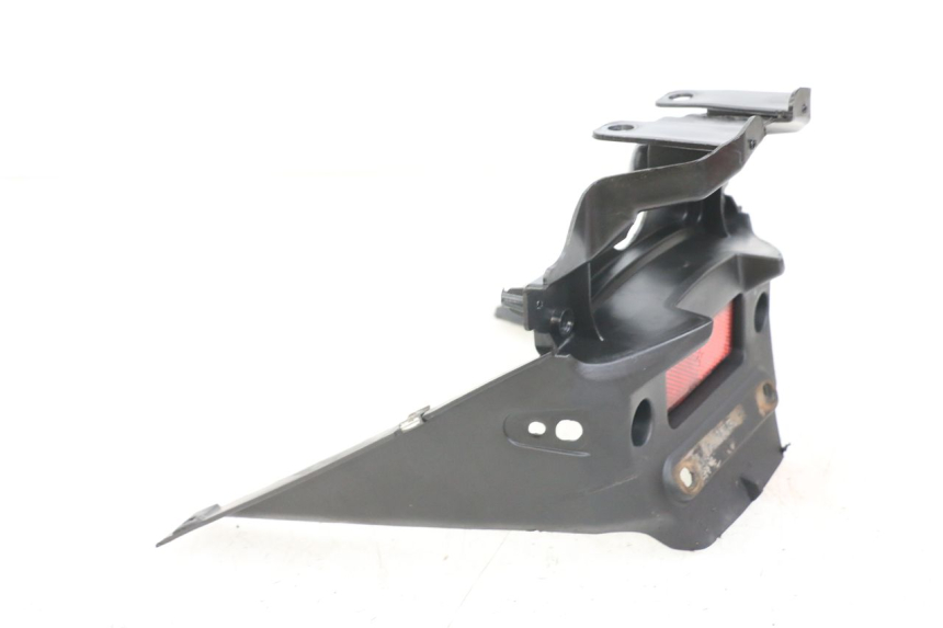 photo de GIUNZIONE PARAFANGO POSTERIORE KYMCO AGILITY 4T 50 (2018 - 2022) - Primo piano tecnico