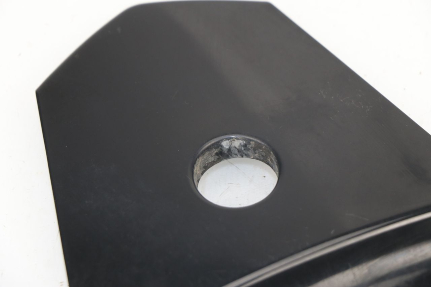 photo de CARENA POSTERIORE CONGIUNZIONE KYMCO AGILITY CITY 50 (2008 - 2016) - Primo piano tecnico