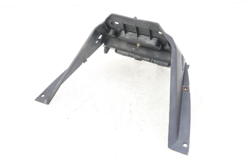 photo de GIUNZIONE PARAFANGO POSTERIORE KYMCO AGILITY FR 2T 50 (2012 - 2017) - Dettaglio del componente