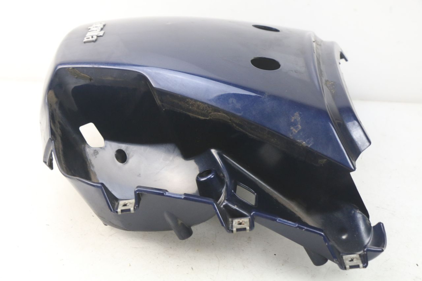 photo de Giunzione carenatura posteriore APRILIA ATLANTIC 125 (2003 - 2009) - Dettaglio del componente