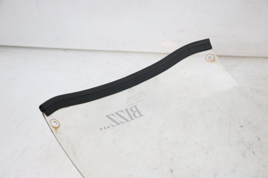 photo de GIUNZIONE PARAFANGO POSTERIORE BMW C1 125 (2000 - 2003) - Primo piano tecnico