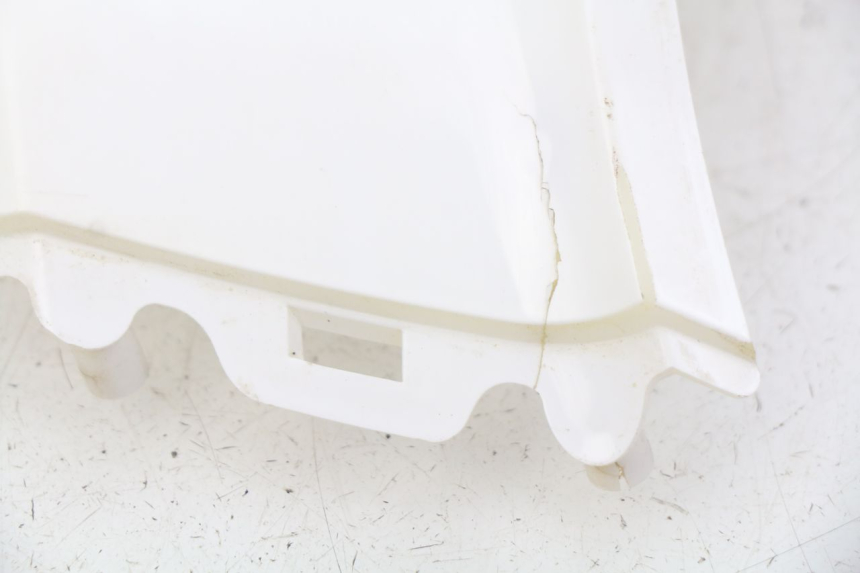 photo de Giunzione carenatura posteriore TNT MOTOR BOSTON 4T 50 (2018 - 2025) - Dettaglio del componente