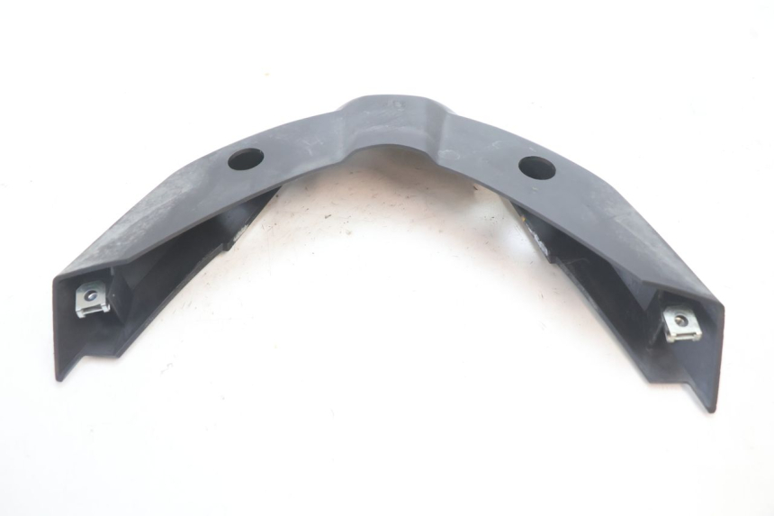 photo de CARENA POSTERIORE CONGIUNZIONE BMW C SPORT 650 (2015 - 2021) - Dettagli dei punti di fissaggio