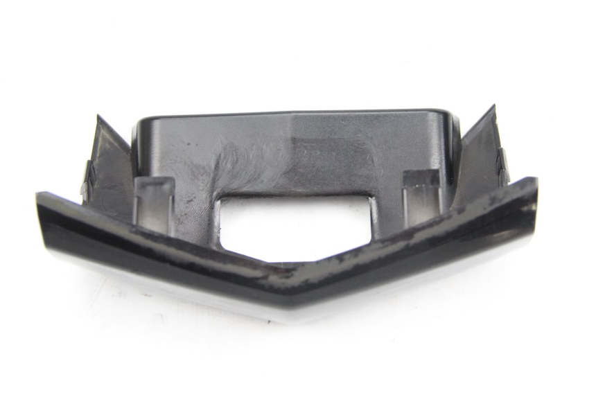 photo de GIUNZIONE PARAFANGO POSTERIORE KYMCO DINK 4T 50 (2007 - 2018) - Zoom sullo stato d'uso