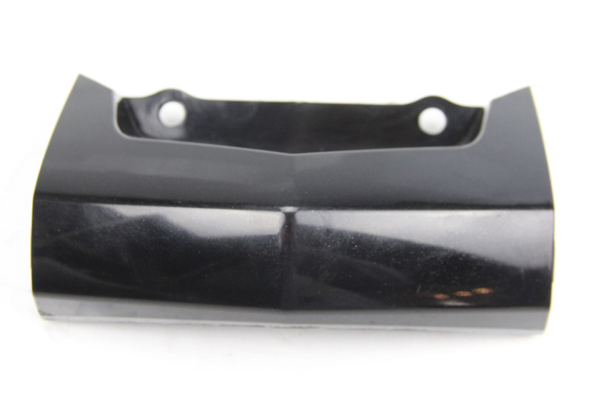 photo de GIUNZIONE PARAFANGO POSTERIORE KYMCO DINK 4T 50 (2007 - 2018) - Primo piano tecnico