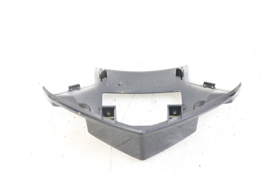 photo de GIUNZIONE PARAFANGO POSTERIORE KYMCO DINK 4T 50 (2007 - 2018) - Dettaglio del componente