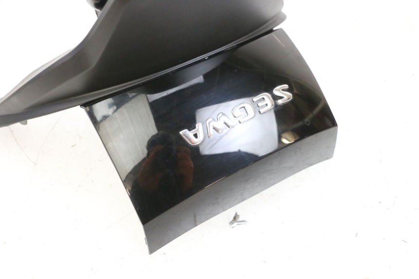 photo de CARENA POSTERIORE CONGIUNZIONE SEGWAY NINEBOT E125S 1 (2022 - 2026) - Ricambio usato controllato