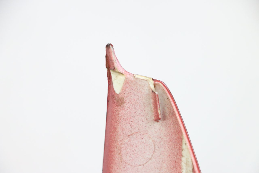 photo de CARENA POSTERIORE CONGIUNZIONE PEUGEOT ELYSTAR 125 (2002 - 2007) - Stato della superficie e materiale