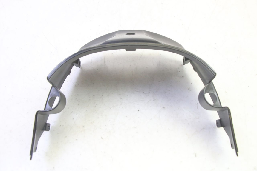 photo de GIUNZIONE PARAFANGO POSTERIORE SYM FIDDLE 3 III 125 (2014 - 2020) - Altra angolazione