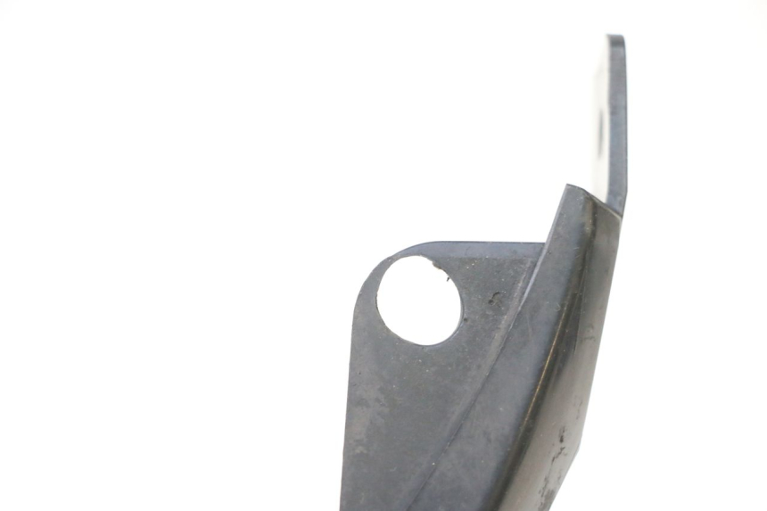 photo de CARENA POSTERIORE CONGIUNZIONE YAMAHA FZ1 FAZER 1000 (2007 - 2009) - Dettaglio del componente