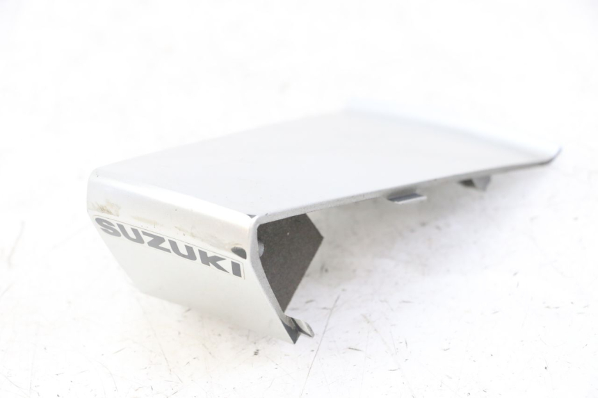 photo de CARENA POSTERIORE CONGIUNZIONE SUZUKI GS GSE 500 (2001 - 2003) - Vista principale