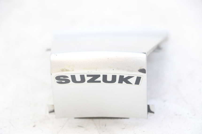 photo de CARENA POSTERIORE CONGIUNZIONE SUZUKI GS GSE 500 (2001 - 2003) - Vista d'insieme del prodotto