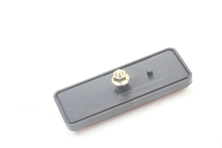 photo de CARENA POSTERIORE CONGIUNZIONE INFERIORE KYMCO AGILITY 4T 50 (2005 - 2018) - Zoom sullo stato d'uso