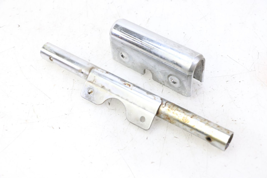 photo de CARENA POSTERIORE CONGIUNZIONE INFERIORE HYOSUNG GV AQUILA 125 (2000 - 2009) - Vista principale