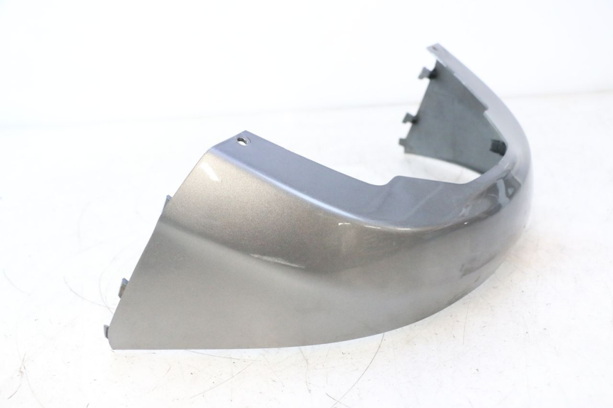 photo de GIUNZIONE PARAFANGO POSTERIORE INFERIORE SUZUKI BURGMAN 125 (2007 - 2014) - Altra vista dell'articolo