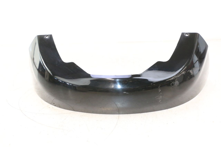photo de GIUNZIONE PARAFANGO POSTERIORE INFERIORE SUZUKI BURGMAN 125 (2007 - 2014) - Dettagli dei punti di fissaggio