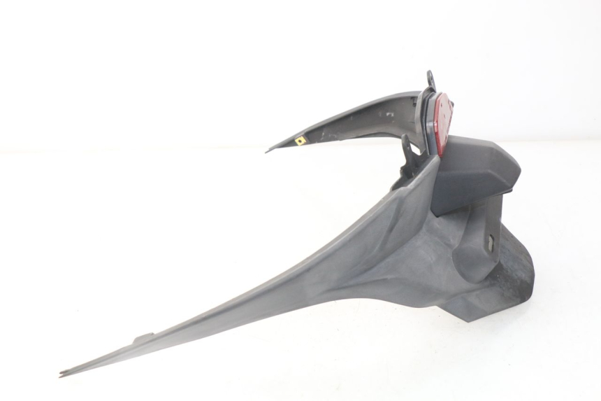 photo de GIUNZIONE PARAFANGO POSTERIORE INFERIORE KYMCO DINK STREET 125 (2009 - 2014) - Primo piano tecnico