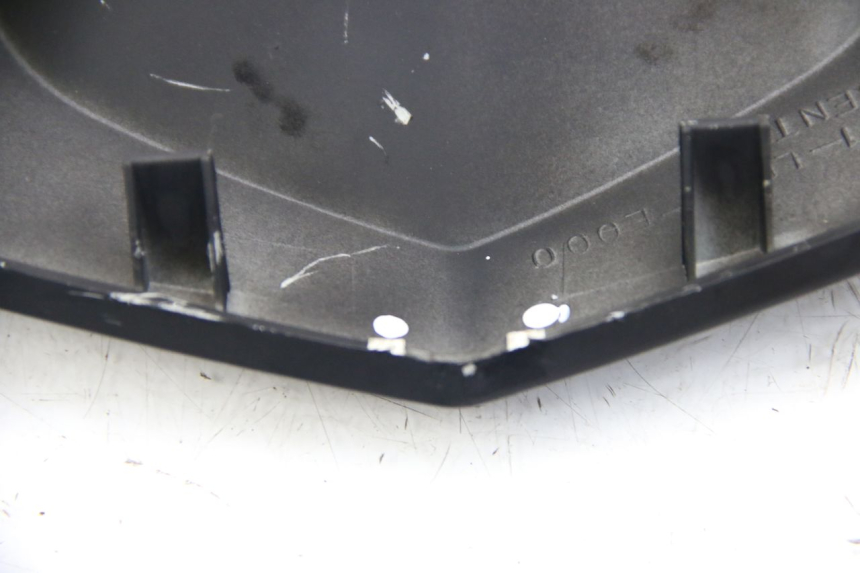 photo de GIUNZIONE PARAFANGO POSTERIORE INFERIORE KYMCO DINK STREET 125 (2009 - 2014) - Zoom sullo stato d'uso