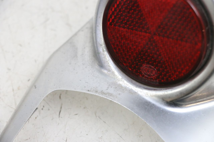 photo de GIUNZIONE PARAFANGO POSTERIORE INFERIORE PEUGEOT DJANGO 4T 50 (2014 - 2019) - Primo piano tecnico