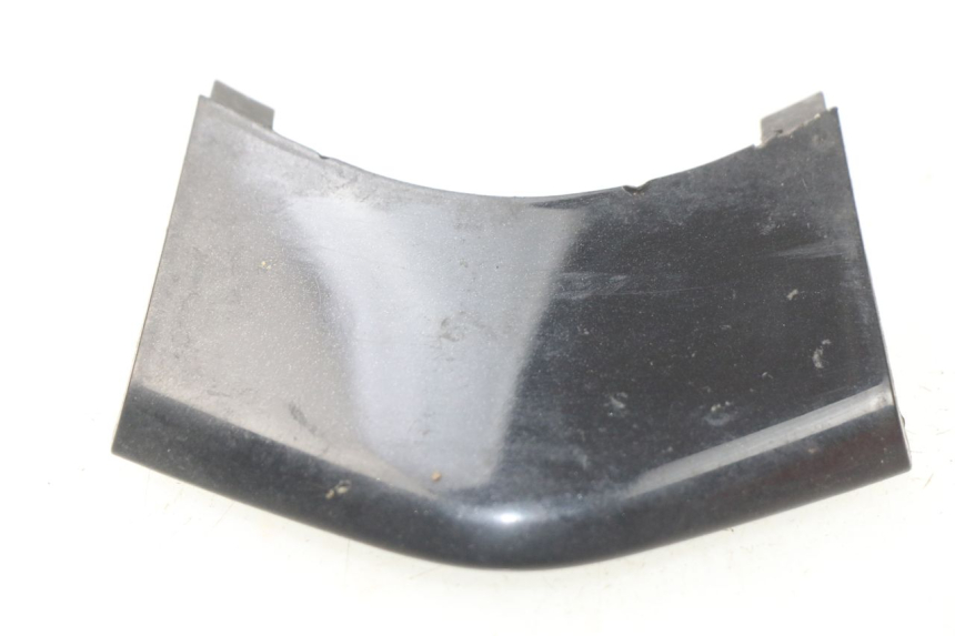 photo de Giunzione carenatura posteriore inferiore PIAGGIO FLY IE 125 (2012 - 2017) - Vista principale