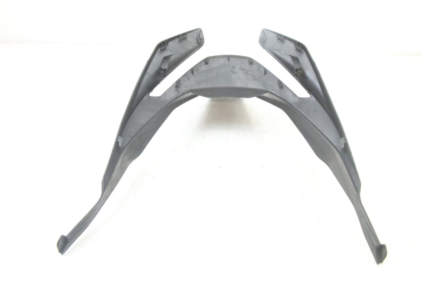 photo de CARENA POSTERIORE CONGIUNZIONE INFERIORE HONDA FORZA 125 (2021 - 2025) - Altra angolazione