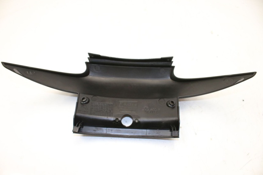 photo de GIUNZIONE PARAFANGO POSTERIORE INFERIORE PIAGGIO MP3 LT 300 (2010 - 2016) - Primo piano tecnico