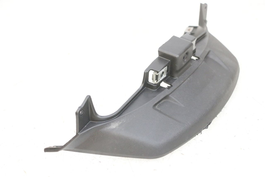 photo de CARENA POSTERIORE CONGIUNZIONE INFERIORE PIAGGIO MP3 500 (2016 - 2018) - Altra vista dell'articolo