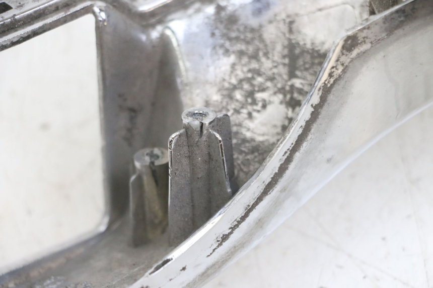 photo de CARENA POSTERIORE CONGIUNZIONE INFERIORE KYMCO LIKE 4T 50 (2019 - 2025) - Dettaglio del componente