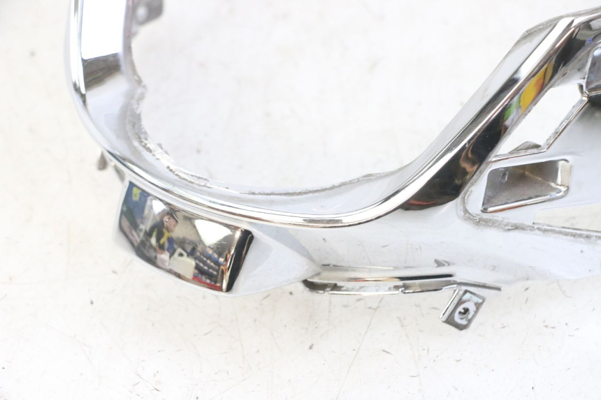 photo de CARENA POSTERIORE CONGIUNZIONE INFERIORE KYMCO LIKE 4T 50 (2019 - 2025) - Stato della superficie e materiale