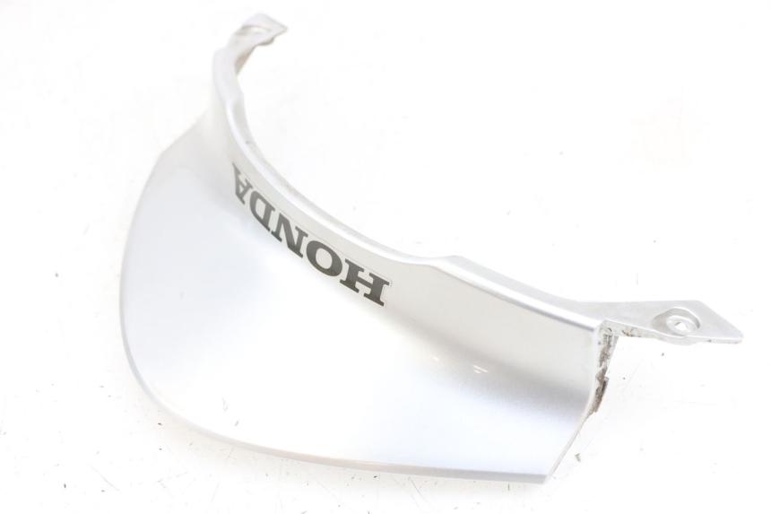 photo de GIUNZIONE PARAFANGO POSTERIORE INFERIORE HONDA NHX LEAD 110 (2008 - 2010) - Altra angolazione