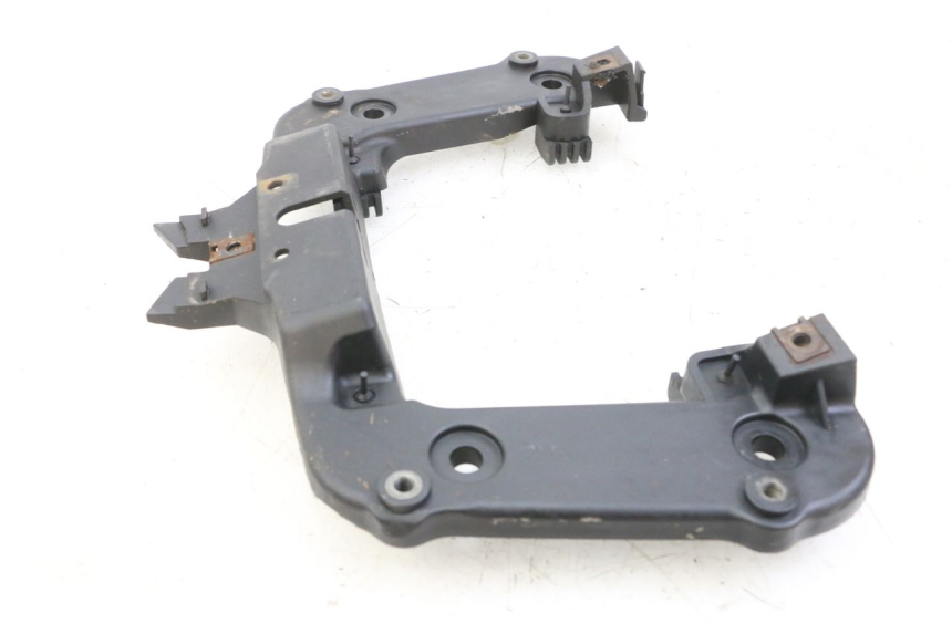 photo de CARENA POSTERIORE CONGIUNZIONE INFERIORE MBK OVETTO 4T 50 (2008 - 2016) - Zoom sullo stato d'uso