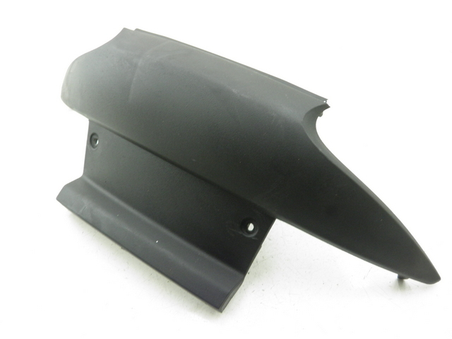 photo de Giunzione carenatura posteriore inferiore PIAGGIO MP3 RL 125 (2008 - 2009) - Zoom sullo stato d'uso