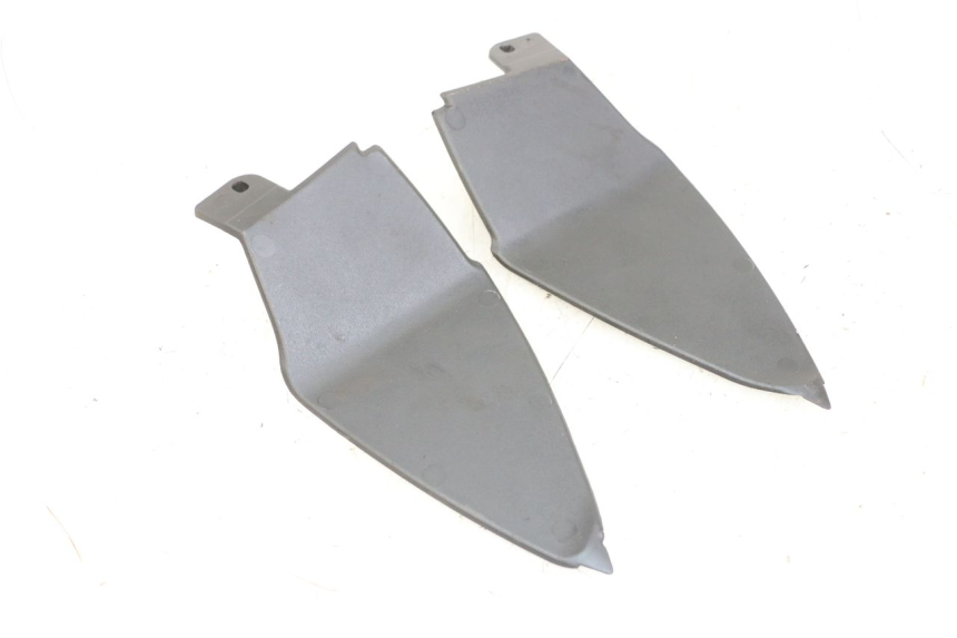 photo de CARENA POSTERIORE CONGIUNZIONE INFERIORE PIAGGIO NEW TYPHOON 50 (2010 - 2017) - Vista principale