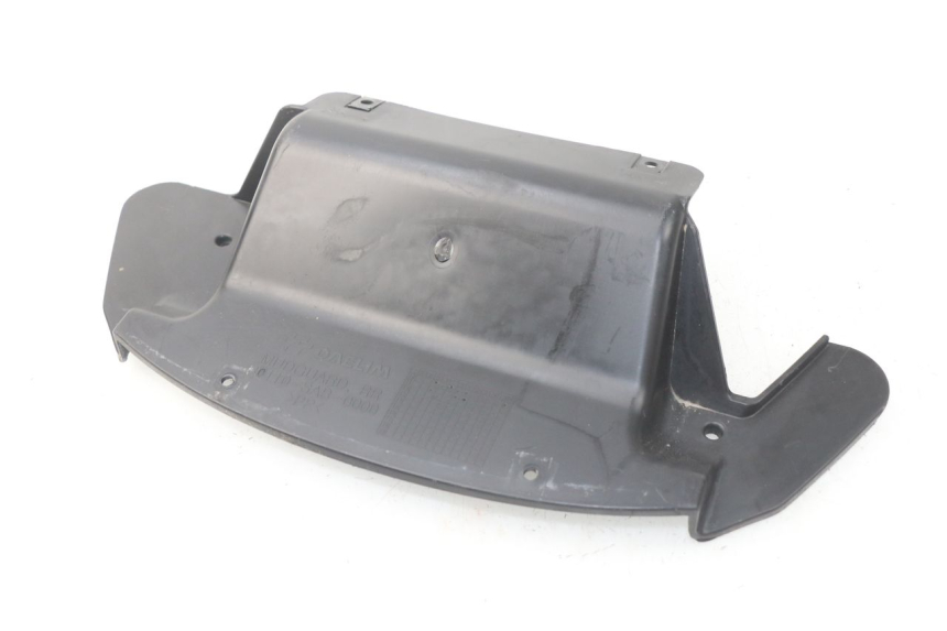 photo de Giunzione carenatura posteriore inferiore DAELIM S3 125 (2010 - 2017) - Vista principale