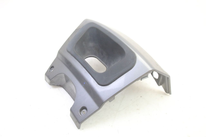 photo de CARENA POSTERIORE CONGIUNZIONE INFERIORE PEUGEOT SATELIS 250 (2006 - 2012) - Vista d'insieme del prodotto