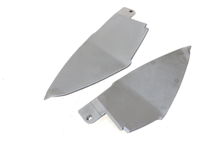 photo de CARENA POSTERIORE CONGIUNZIONE INFERIORE APRILIA SR MOTARD 50 (2012 - 2018) - Vista principale