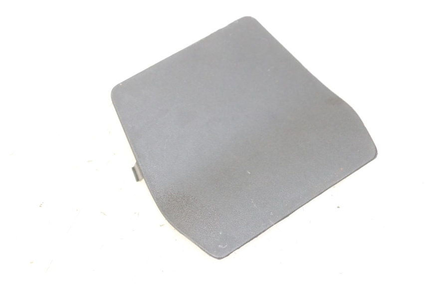 photo de GIUNZIONE CARENATURA POSTERIORE INFERIORE APRILIA SXR 50 (2021 - 2023) - Vista principale