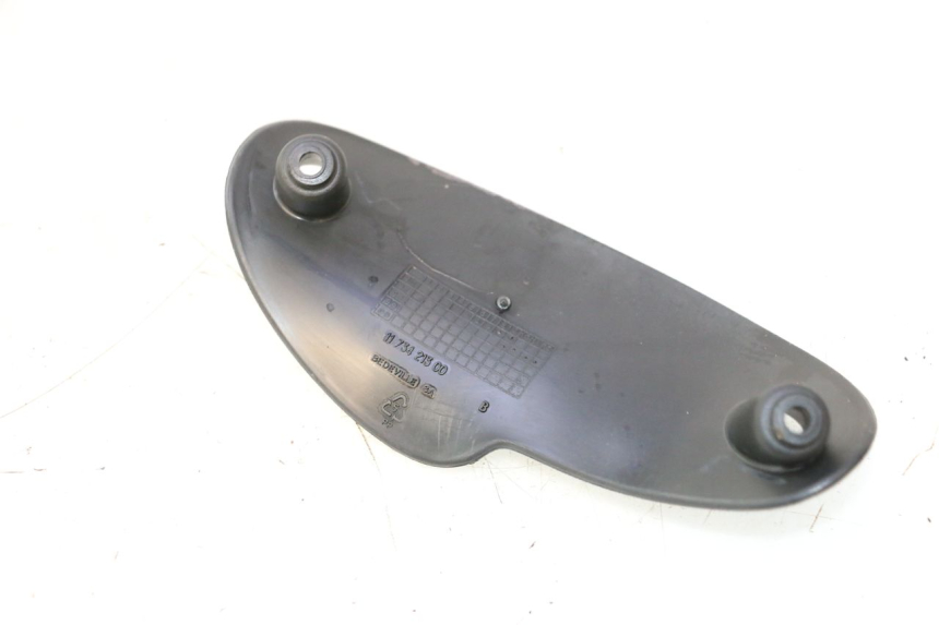 photo de CARENA POSTERIORE CONGIUNZIONE INFERIORE PEUGEOT TREKKER 50 (1995 - 2004) - Dettaglio del componente